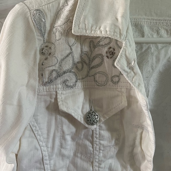 Chico's Platinum Y2K White Denim Jacket with Beaded Detailing - Picture 3 of 9